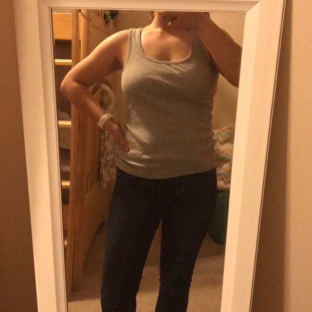 Grey tank